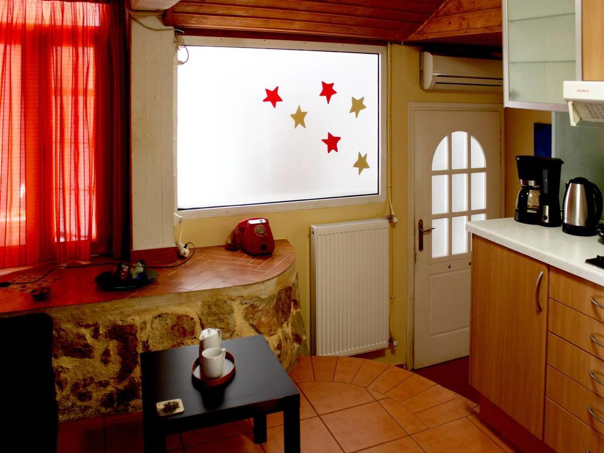 Sweet Stone Apartment In Imittos Athen Eksteriør bilde