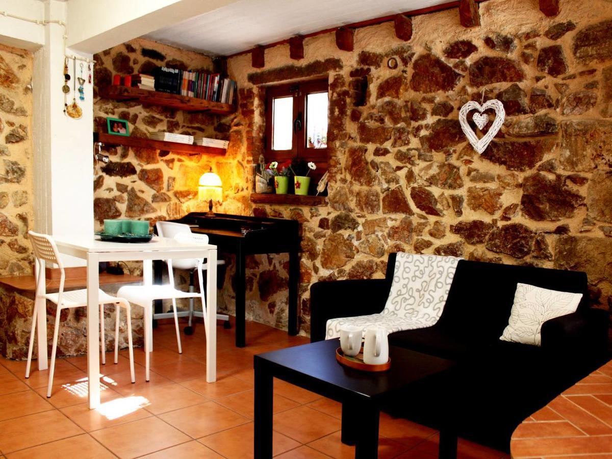 Sweet Stone Apartment In Imittos Athen Eksteriør bilde
